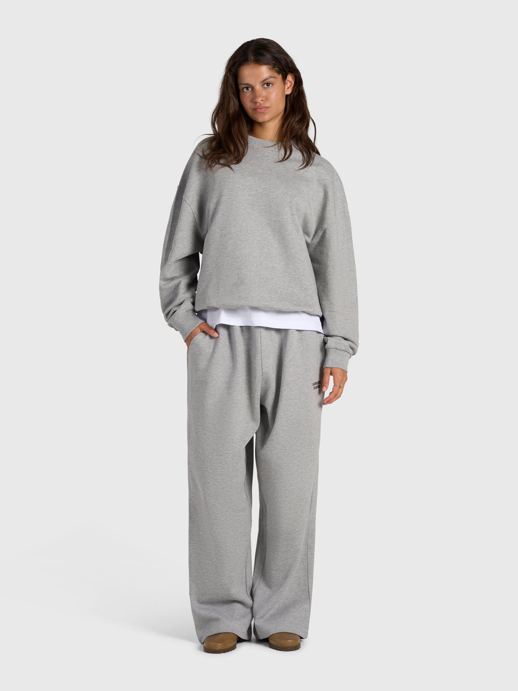 Confidence V2 Sweatshirt - Cloud Grey/White