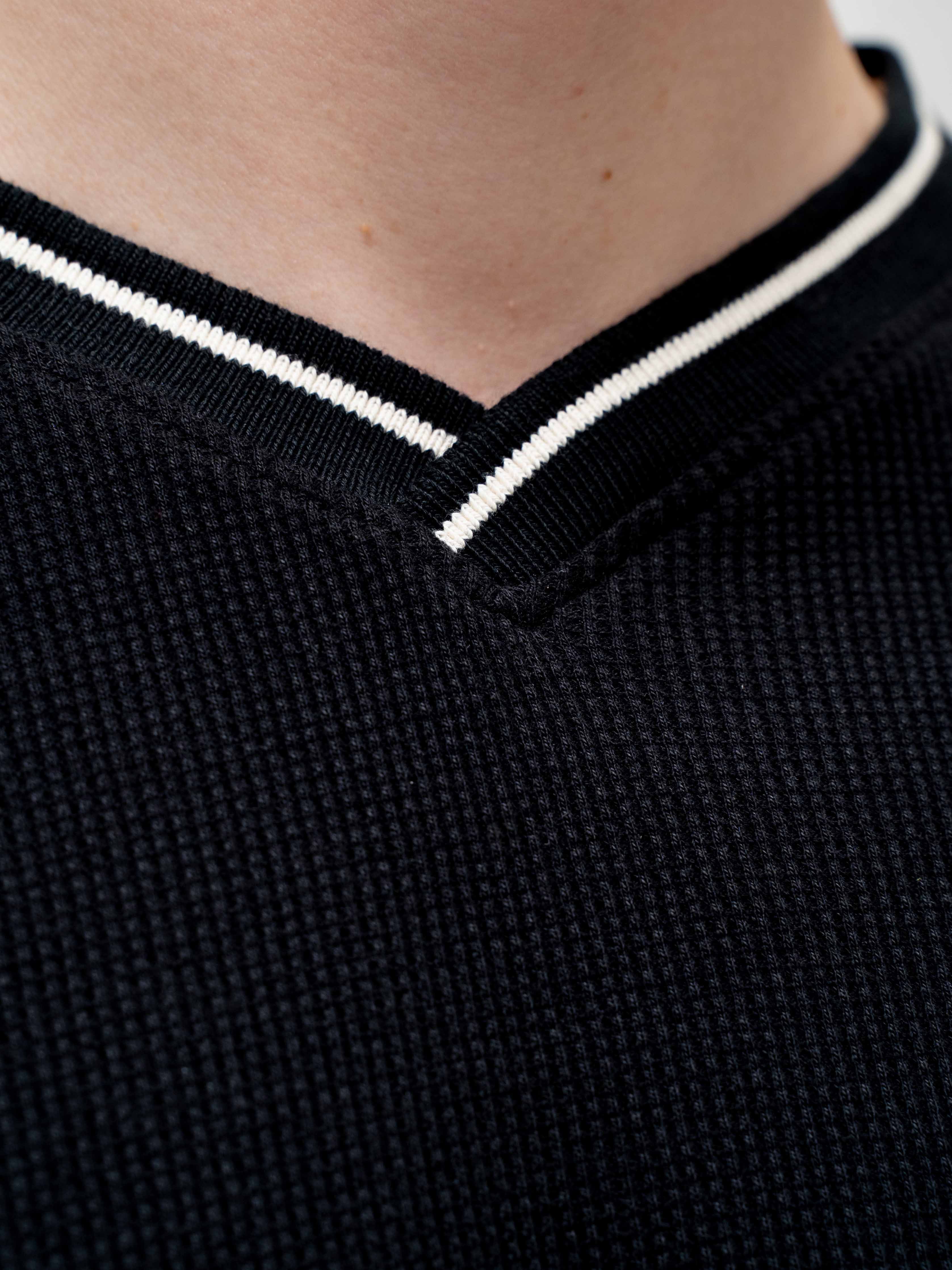 Waffle Football Long Sleeve – Black